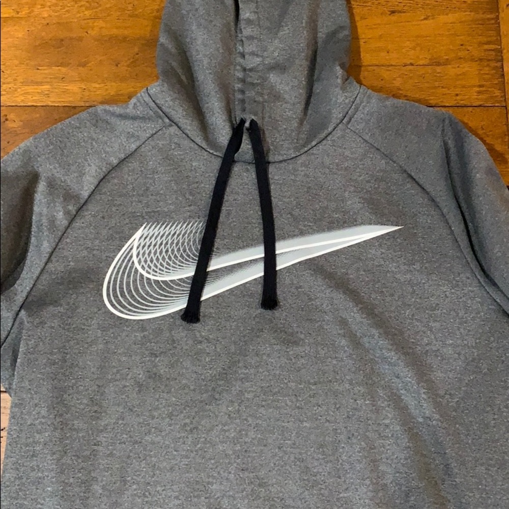 Men’s Nike Sweatshirt